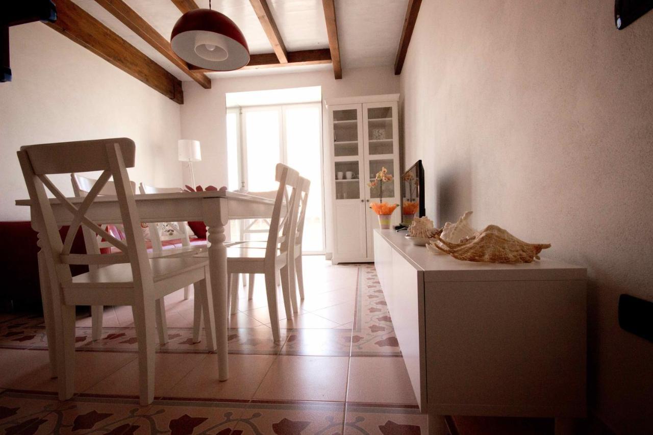 La "Casetta Rossa Del Borgo" Tropea Luaran gambar