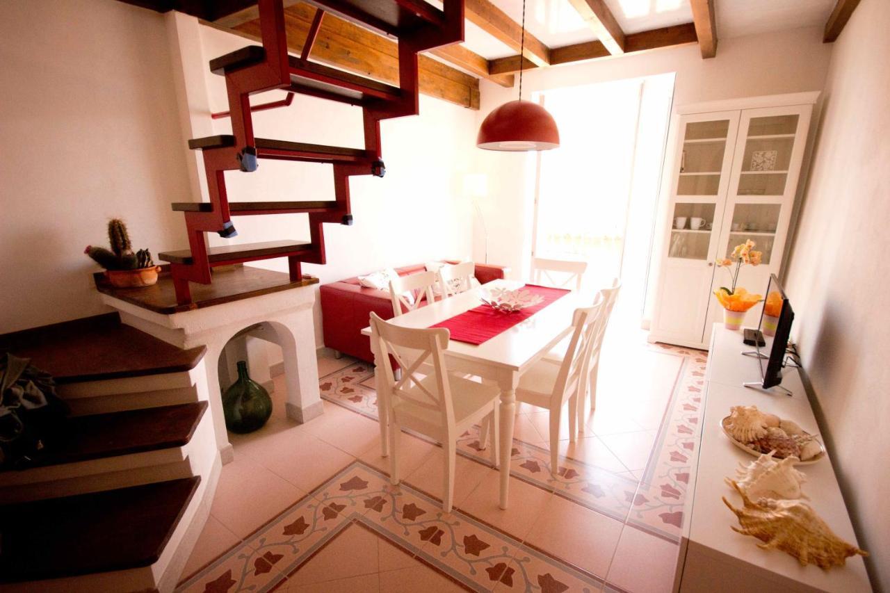 La "Casetta Rossa Del Borgo" Tropea Luaran gambar