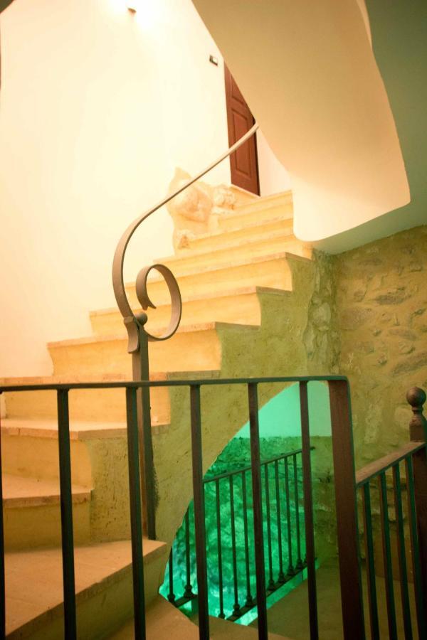 La "Casetta Rossa Del Borgo" Tropea Luaran gambar