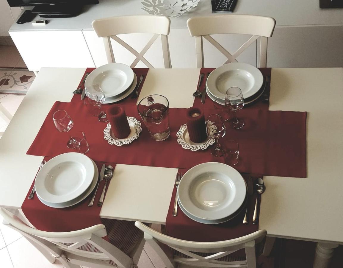 La "Casetta Rossa Del Borgo" Tropea Luaran gambar
