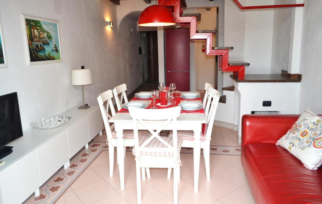 La "Casetta Rossa Del Borgo" Tropea Luaran gambar